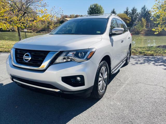 used 2020 Nissan Pathfinder car, priced at $21,995