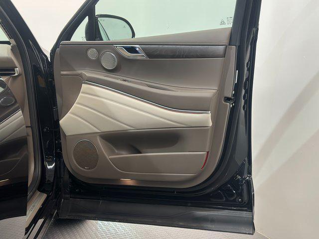 used 2024 Genesis GV80 car, priced at $52,984