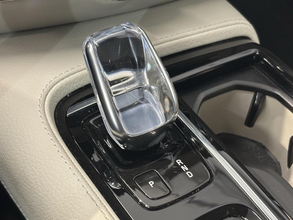 used 2022 Volvo S60 Recharge Plug-In Hybrid car, priced at $26,981