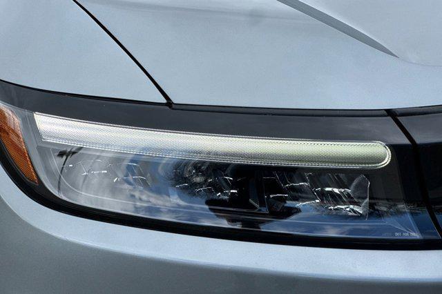 new 2025 Honda Prologue car, priced at $48,895