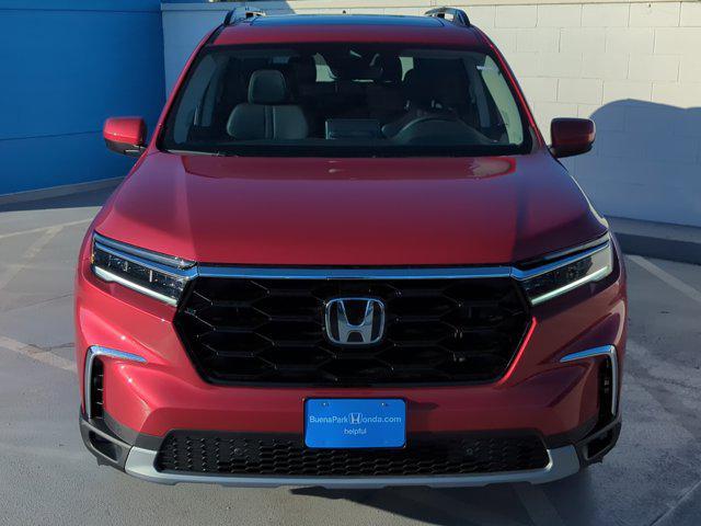 new 2025 Honda Pilot car, priced at $49,405