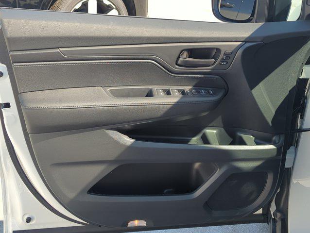 new 2025 Honda Odyssey car, priced at $44,125