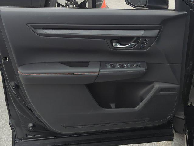 new 2025 Honda CR-V Hybrid car, priced at $39,045