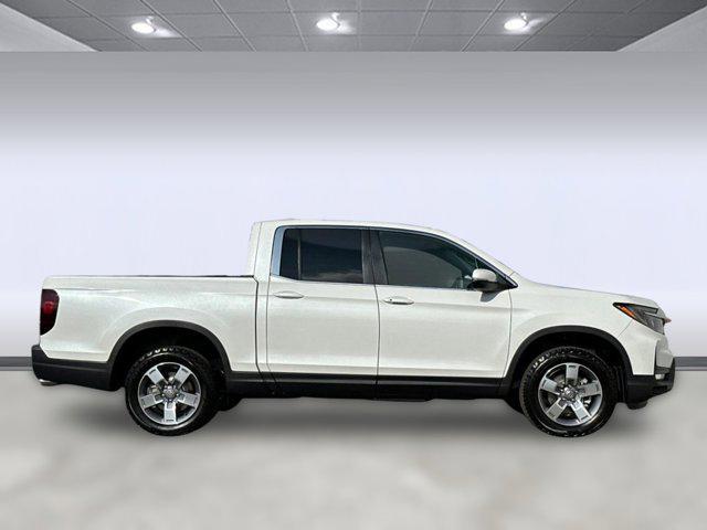 new 2025 Honda Ridgeline car, priced at $44,885