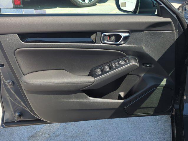 new 2025 Honda Civic Hybrid car, priced at $33,100