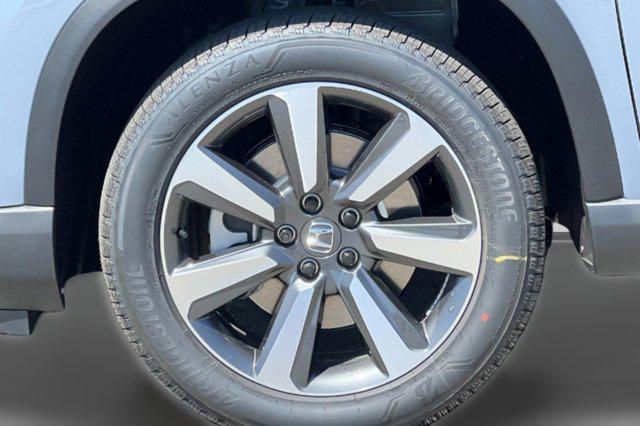 new 2025 Honda Pilot car, priced at $53,450