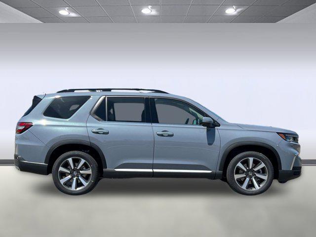 new 2025 Honda Pilot car, priced at $53,450