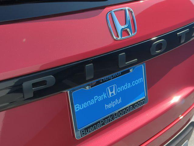 new 2025 Honda Pilot car, priced at $46,155