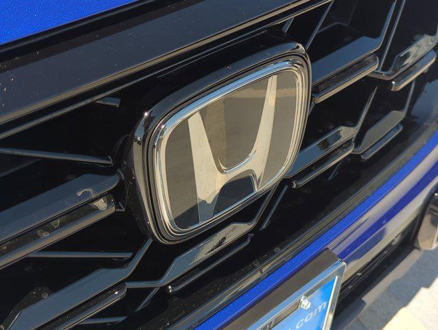 new 2025 Honda CR-V Hybrid car, priced at $39,500