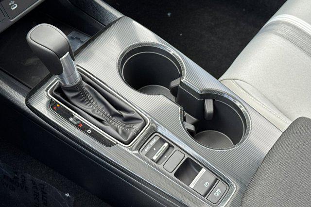 new 2026 Honda Civic Hybrid car, priced at $33,900