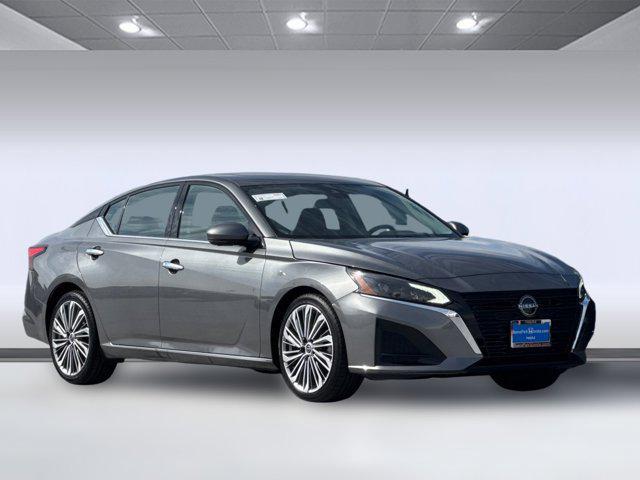 used 2023 Nissan Altima car, priced at $19,998