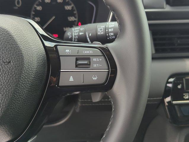 new 2025 Honda Pilot car, priced at $48,950