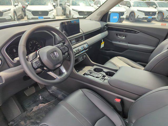 new 2025 Honda Pilot car, priced at $48,950