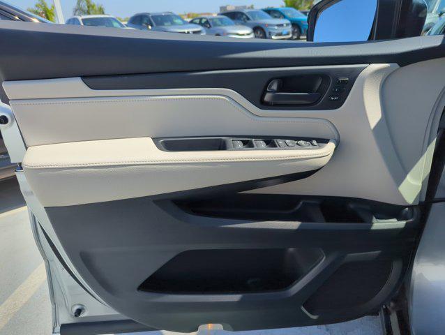 new 2025 Honda Odyssey car, priced at $43,670