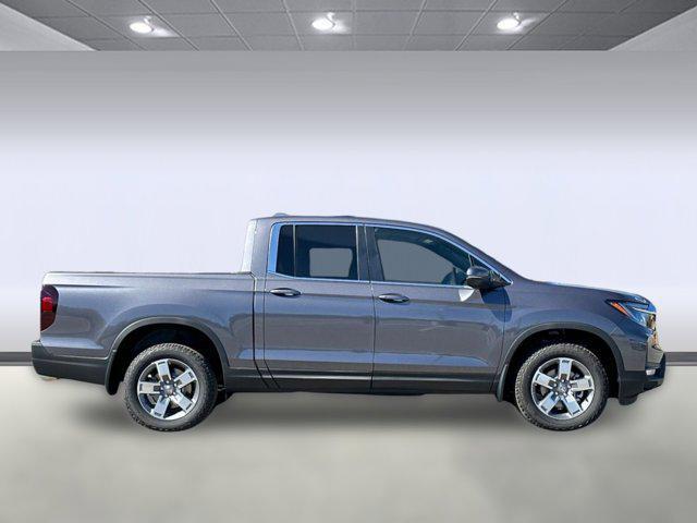 new 2025 Honda Ridgeline car, priced at $44,430