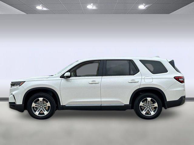 new 2025 Honda Pilot car, priced at $47,550