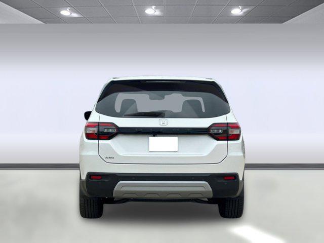 new 2025 Honda Pilot car, priced at $47,550