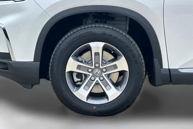 new 2025 Honda Pilot car, priced at $47,550