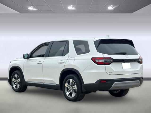 new 2025 Honda Pilot car, priced at $47,550