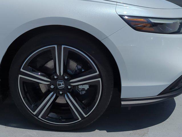 new 2025 Honda Accord Hybrid car, priced at $35,260