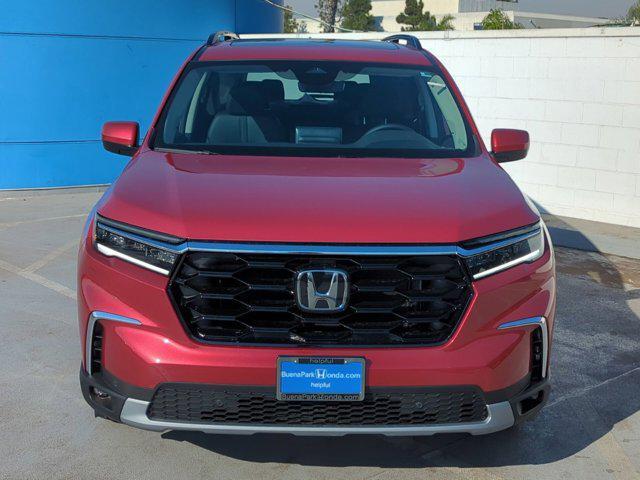 new 2025 Honda Pilot car, priced at $51,070