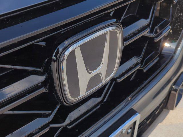 new 2025 Honda CR-V Hybrid car, priced at $36,045