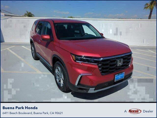 new 2025 Honda Pilot car, priced at $43,992