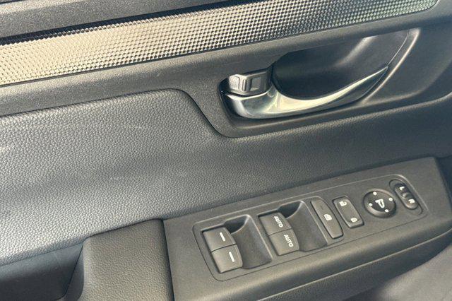 new 2025 Honda CR-V Hybrid car, priced at $37,955