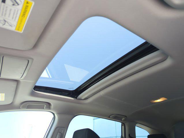 used 2022 Honda CR-V car, priced at $25,999
