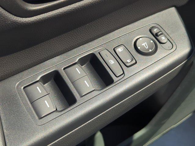 new 2025 Honda CR-V Hybrid car, priced at $39,045