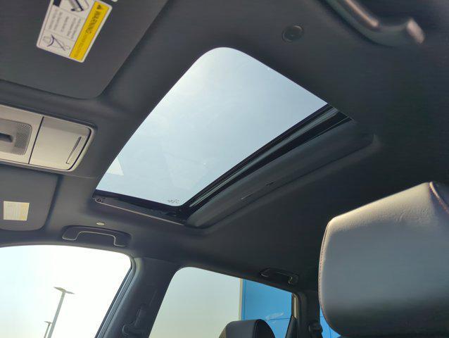 new 2025 Honda CR-V Hybrid car, priced at $39,045
