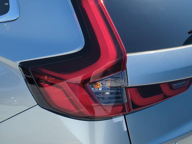 new 2025 Honda CR-V Hybrid car, priced at $39,045