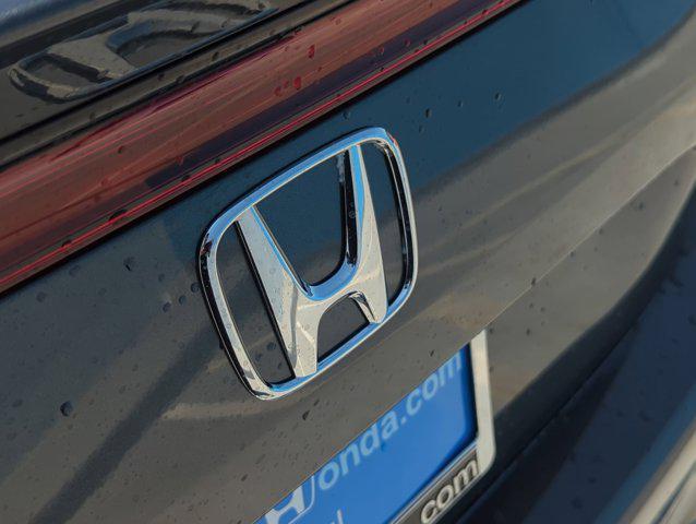 new 2025 Honda Civic Hybrid car, priced at $30,100