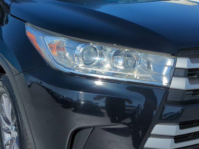 used 2018 Toyota Highlander car, priced at $22,598