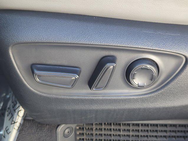 used 2023 Toyota Sienna car, priced at $39,999