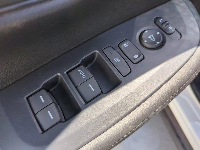new 2025 Honda HR-V car, priced at $27,250