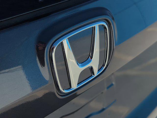 new 2025 Honda CR-V Hybrid car, priced at $40,545