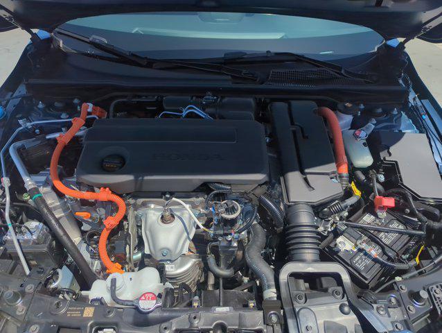 new 2025 Honda Civic Hybrid car, priced at $33,555