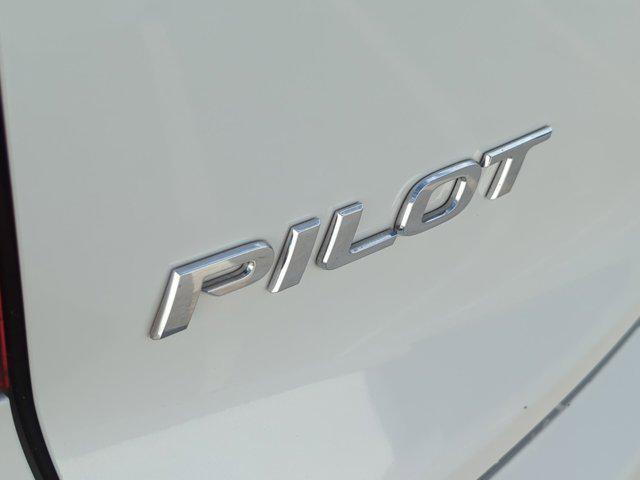 used 2022 Honda Pilot car, priced at $29,999