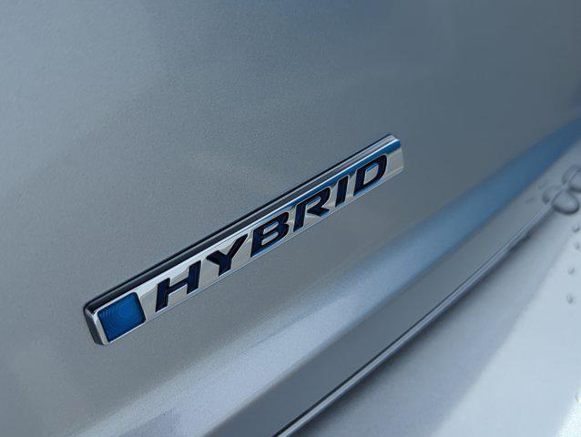 new 2025 Honda Civic Hybrid car, priced at $33,100