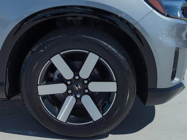 new 2025 Honda Prologue car, priced at $56,150