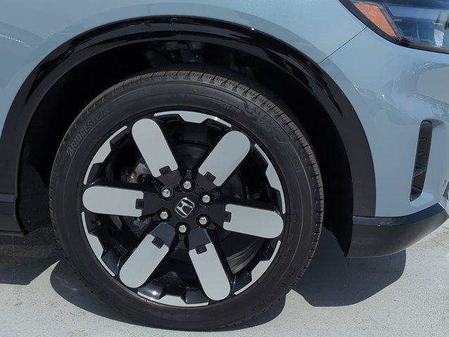 new 2025 Honda Prologue car, priced at $59,805