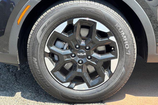 used 2024 Kia Sorento car, priced at $27,999