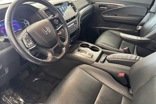 used 2021 Honda Pilot car, priced at $26,999