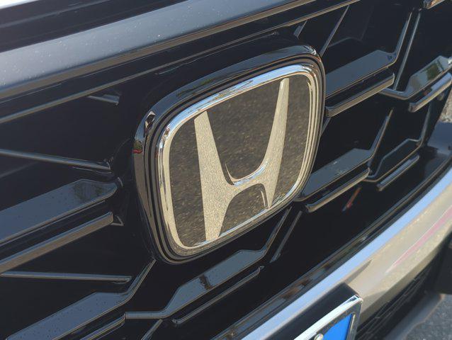 new 2026 Honda CR-V Hybrid car, priced at $38,525