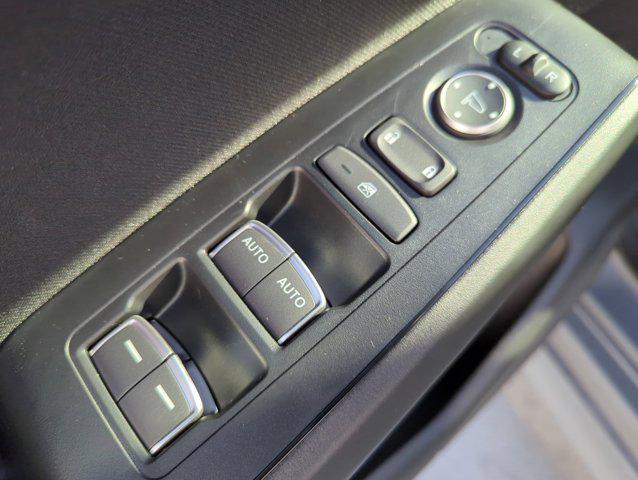 new 2025 Honda Civic Hybrid car, priced at $30,555