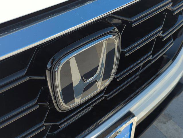 new 2025 Honda CR-V car, priced at $35,700