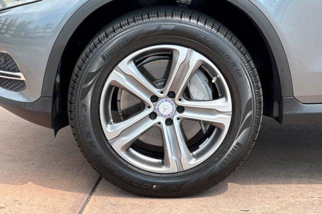 used 2017 Mercedes-Benz GLC 300 car, priced at $15,498