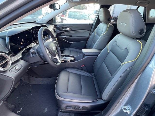 new 2025 Chevrolet Trax car, priced at $27,850