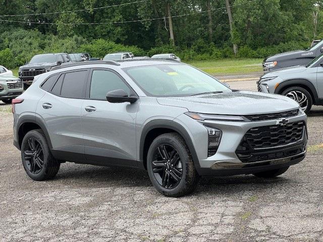 new 2025 Chevrolet Trax car, priced at $27,850